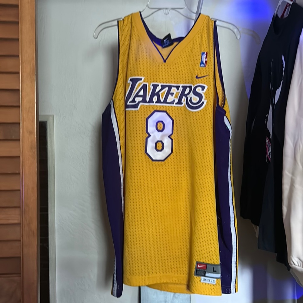 Koby Bryan #8 los Angeles Lakers jersey